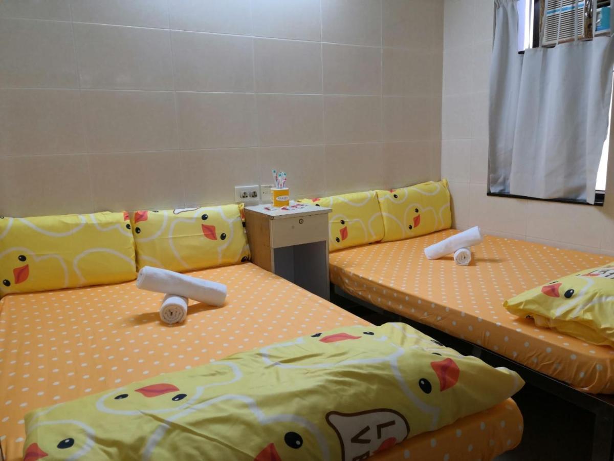 Unique Hostel Hong Kong Bagian luar foto