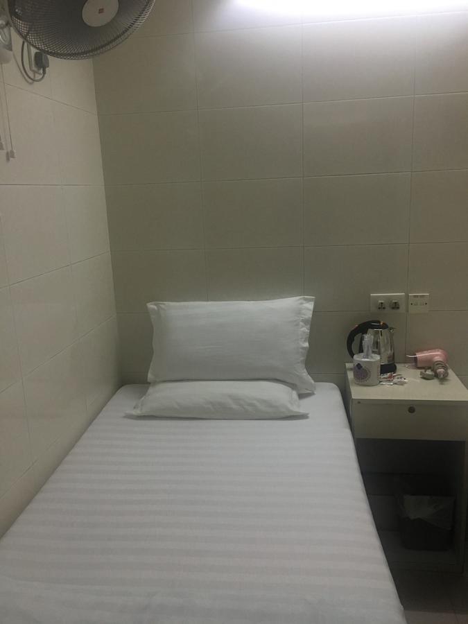 Unique Hostel Hong Kong Bagian luar foto
